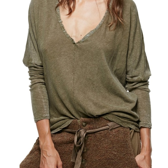 Free People Tops - Free People Santa Cruz V Neck Shirt Small Nwt